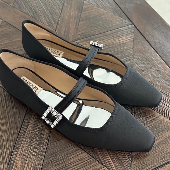 Badgley Mischka Women’s Brystol Embellished Buckle Mary Jane Flats Size 8.5 - Picture 2 of 8